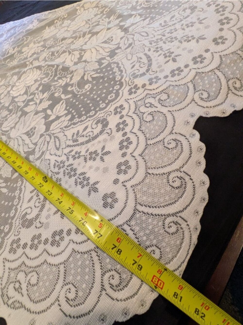 2 Vtg Lace Sidelight Curtain Panels White Floral Scalloped Cottagecore 80" - Picture 4 of 7